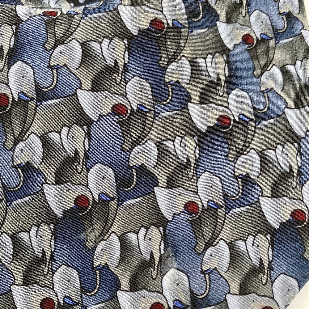Nature Conservancy Men's Silk Necktie Tie Karen Bierce 57" Elephants Wildlife